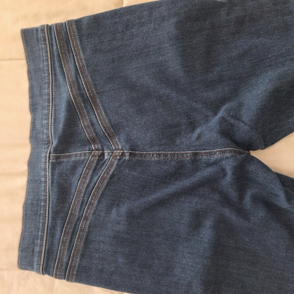 Veronica Beard Sheridan Exaggerated Flare High rise Size 30 - Picture 2 of 9